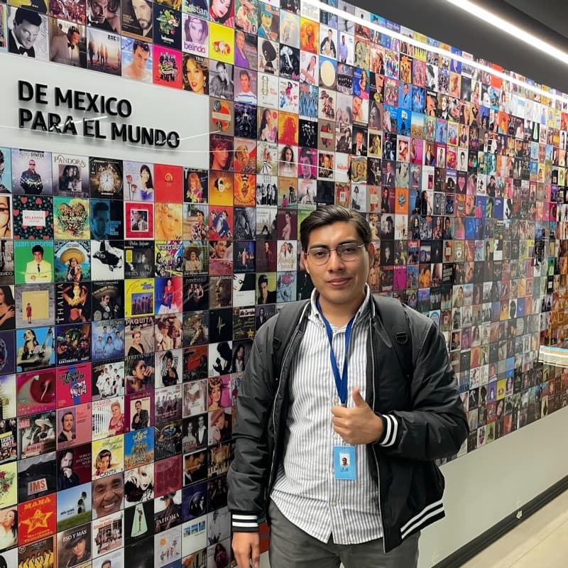 Axel Espinosa